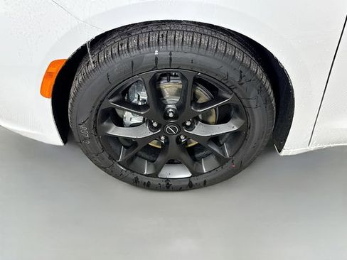 New 2026 Chrysler Pacifica Select w/ S Appearance Package FWD image 28