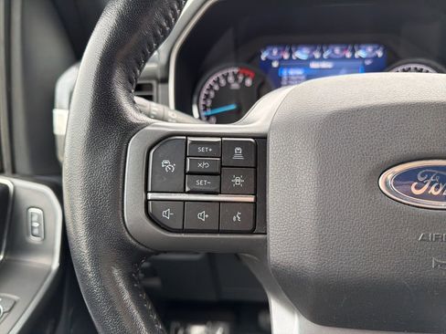 Certified 2022 Ford F150 XLT w/ Equipment Group 302A High image 25