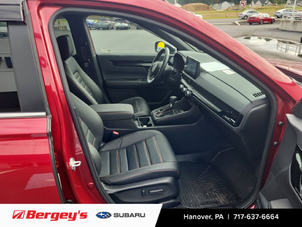 Used 2025 Honda CR-V Sport Touring image 11