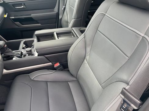 New 2026 Toyota Tundra Limited AWD/4WD image 20