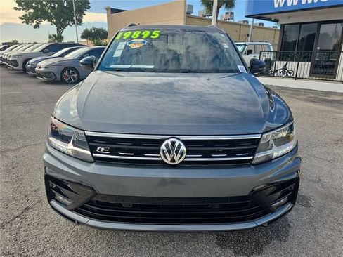 Used 2021 Volkswagen Tiguan SE R-Line FWD image 2