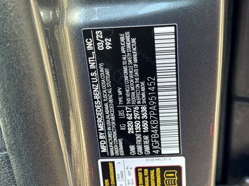 Used 2023 Mercedes-Benz GLE 350 4MATIC image 30
