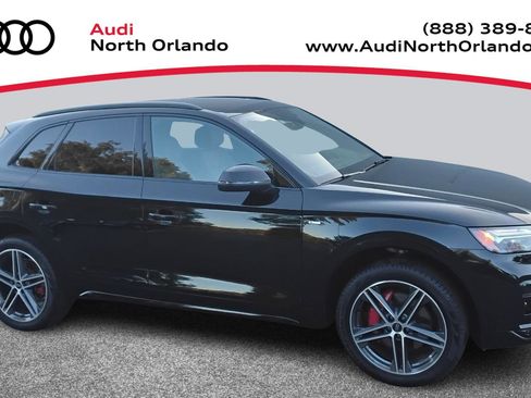 Certified 2025 Audi Q5 e Premium Plus image 1