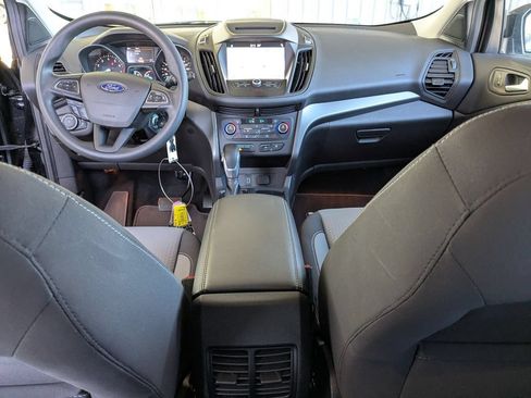 Used 2018 Ford Escape SE w/ SE SYNC Package FWD image 12