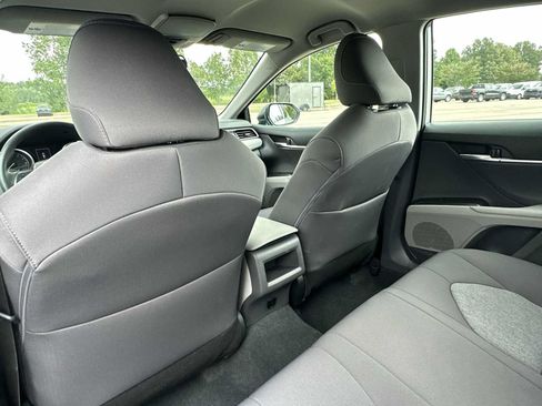 Used 2024 Toyota Camry LE FWD image 18