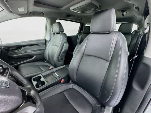 Certified 2023 Honda Odyssey Touring image 21