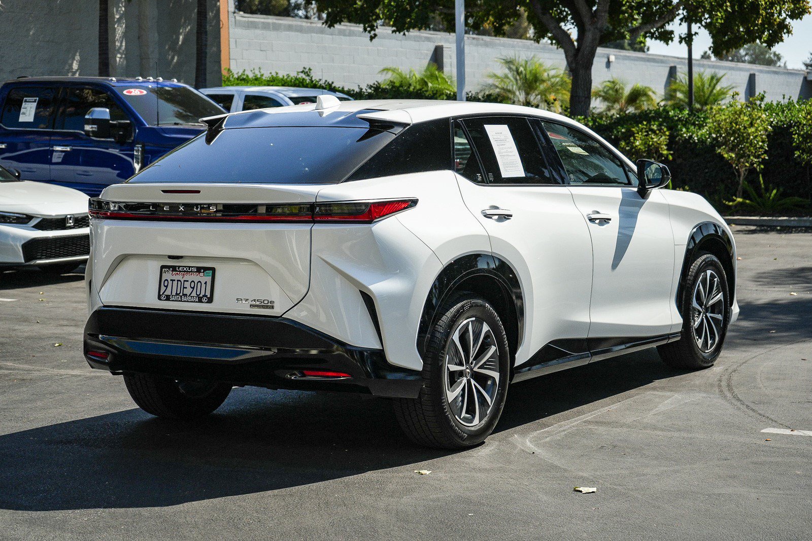 Certified 2025 Lexus RZ 450e AWD/4WD image 6