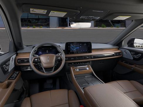 New 2025 Lincoln Aviator Reserve image 9