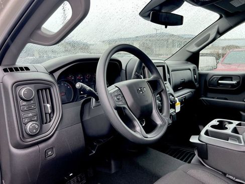 New 2026 Chevrolet Silverado 1500 Custom Trail Boss w/ LPO, Dark Essentials Package AWD/4WD image 10