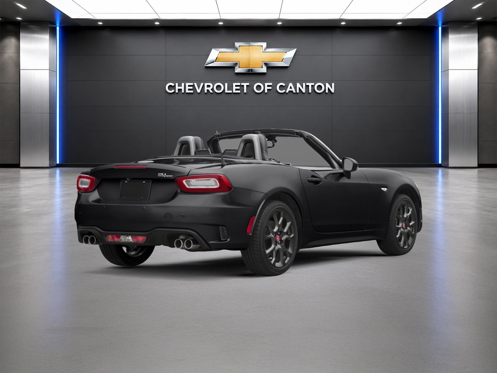 Used 2017 FIAT 124 Spider Abarth RWD image 2