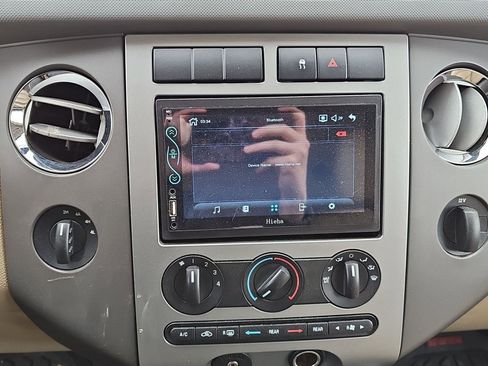 Used 2008 Ford Expedition EL XLT image 10