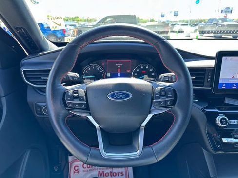 Certified 2024 Ford Explorer ST-Line w/ Class IV Trailer Tow Package AWD/4WD image 20