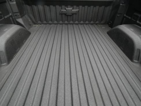 Certified 2021 Chevrolet Silverado 1500 RST image 15