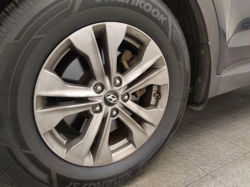 Used 2014 Hyundai Santa Fe Sport w/ Popular Equipment Package 02 image 31