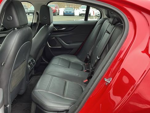 Used 2020 Jaguar XE S image 20