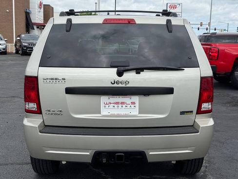 Used 2009 Jeep Grand Cherokee Laredo AWD/4WD image 6