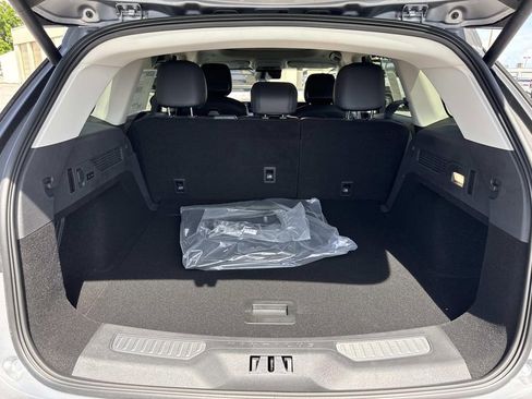 New 2026 Lincoln Nautilus Premier w/ Equipment Group 102A image 11