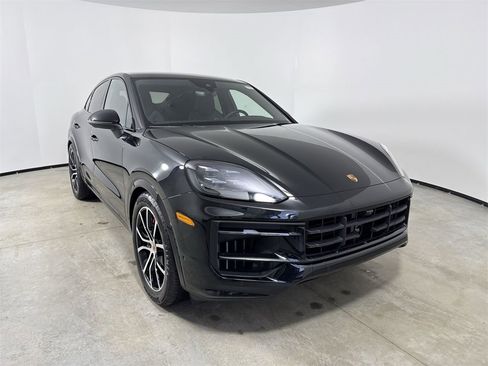 New 2026 Porsche Cayenne S image 9