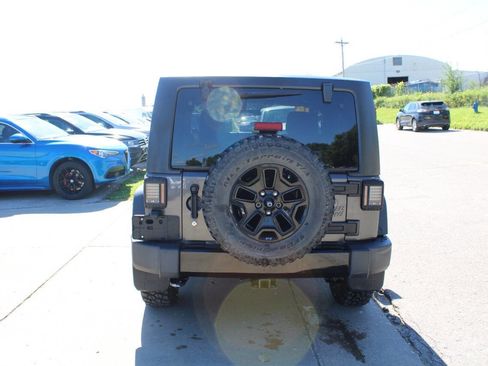 Used 2014 Jeep Wrangler Sport image 7