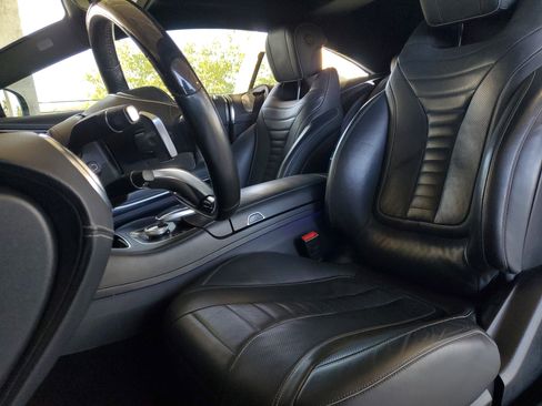 Used 2016 Mercedes-Benz S 550 4MATIC Coupe image 18