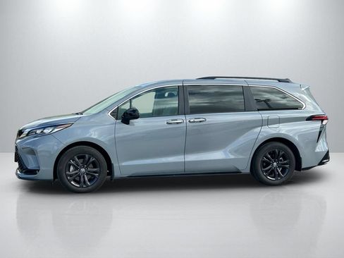 Certified 2024 Toyota Sienna XSE w/ XSE Plus Package AWD/4WD image 8