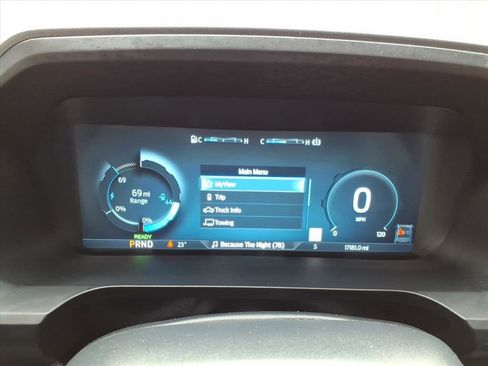 Used 2024 Ford F150 Lightning Platinum image 21