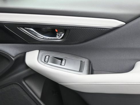 Certified 2025 Subaru Outback Premium w/ Popular Package #1A image 11