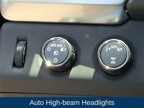 Used 2017 Chevrolet Tahoe Premier AWD/4WD image 9