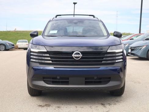 New 2026 Nissan Kicks SV w/ SV Premium Package image 2