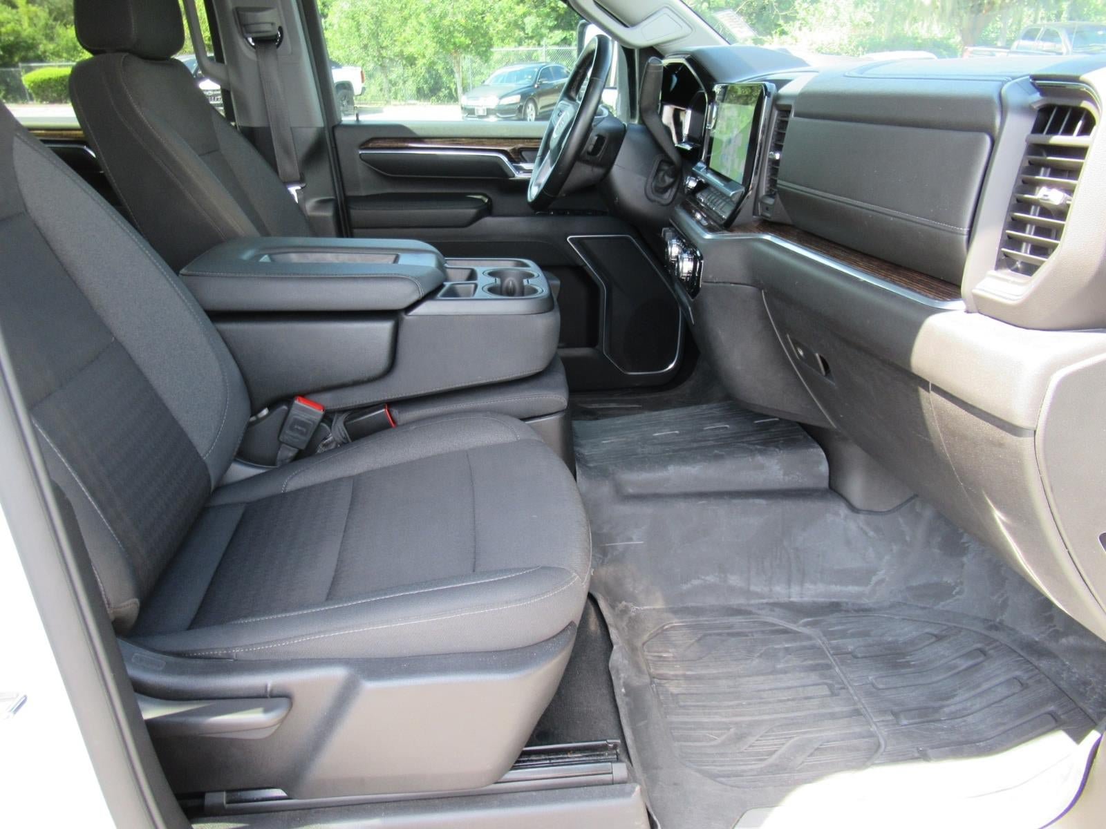 Used 2024 GMC Sierra 2500 SLE w/ SLE Value Package; AWD/4WD image 10