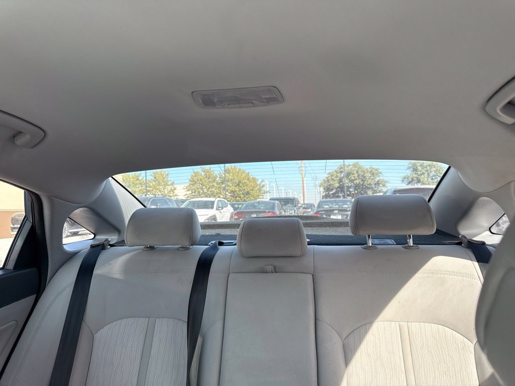 Used 2016 Hyundai Sonata SE FWD image 20