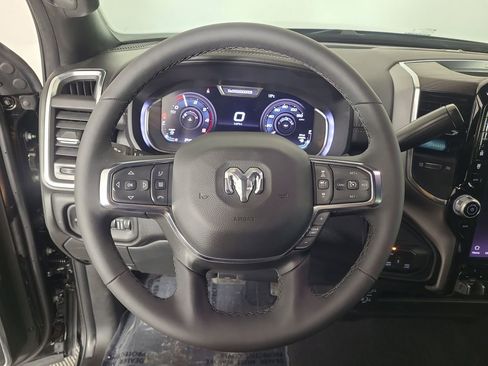 Used 2026 RAM 2500 Laramie AWD/4WD image 12