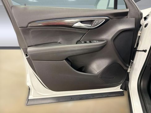 Used 2023 Buick Envision Preferred FWD image 19