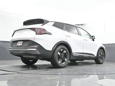 Used 2026 Kia Sportage LX FWD image 41
