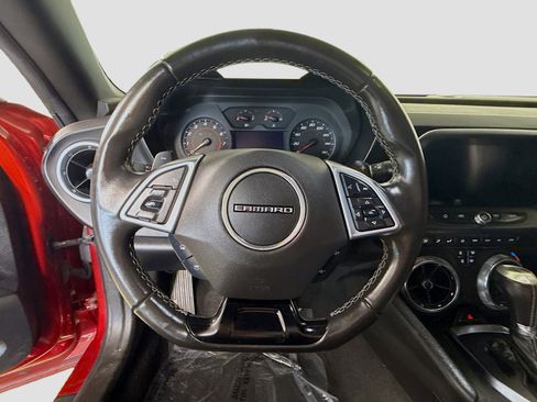 Used 2021 Chevrolet Camaro LT w/ RS Package image 10