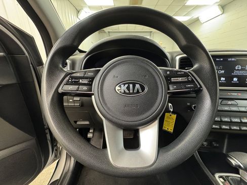 Used 2021 Kia Sportage LX image 30
