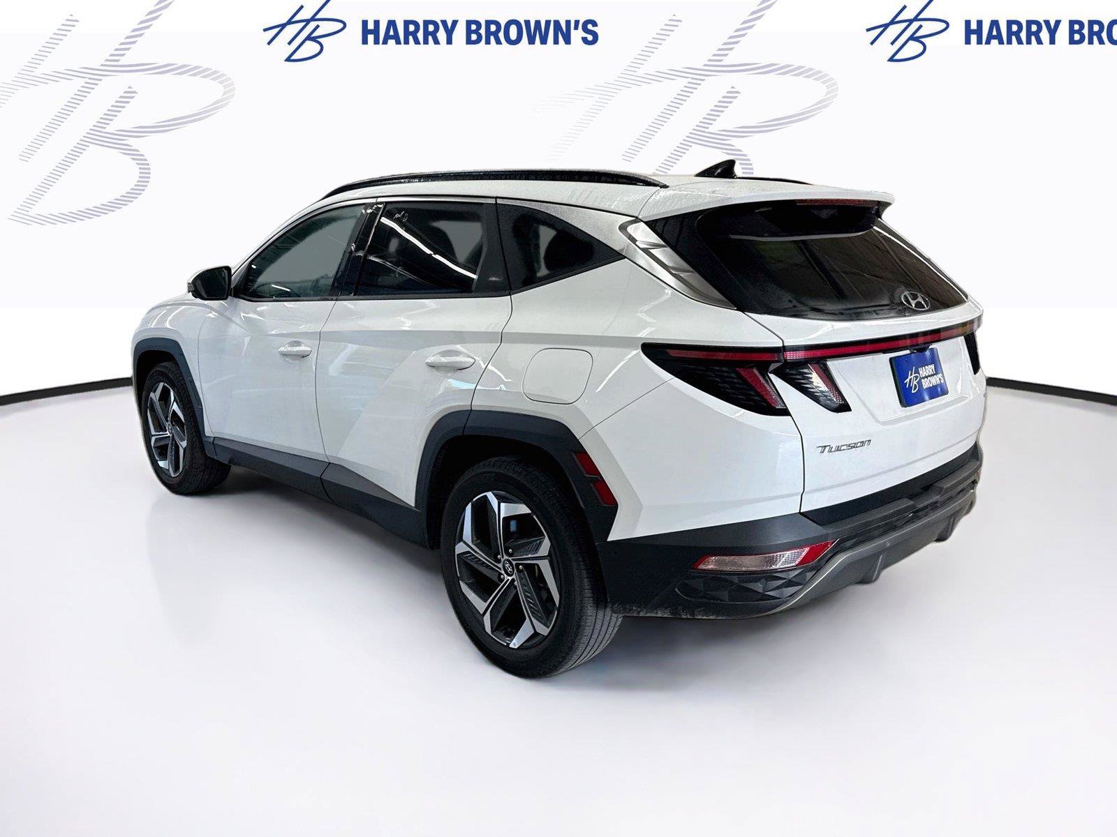Used 2024 Hyundai Tucson Limited AWD/4WD image 2