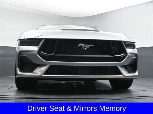 Used 2025 Ford Mustang GT Premium image 29