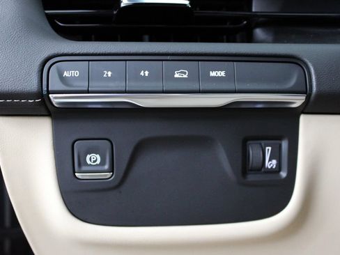 Used 2024 Cadillac Escalade Premium Luxury w/ LPO, Floor Liner Package AWD/4WD image 46