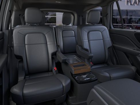 New 2026 Lincoln Aviator Reserve AWD/4WD image 11