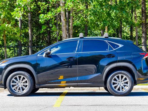 Used 2016 Lexus NX 200t FWD image 9