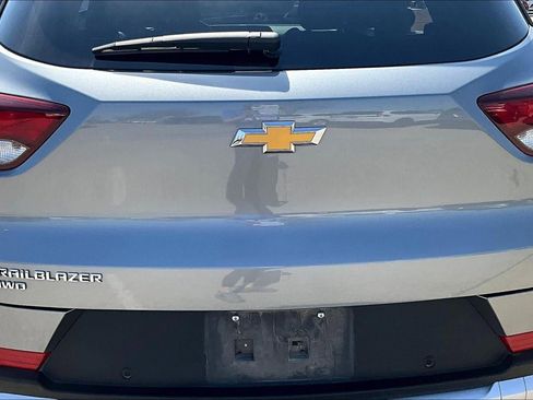 Used 2025 Chevrolet TrailBlazer LT image 24