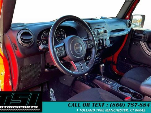 Used 2015 Jeep Wrangler Unlimited Sport w/ Quick Order Package 24S AWD/4WD image 13