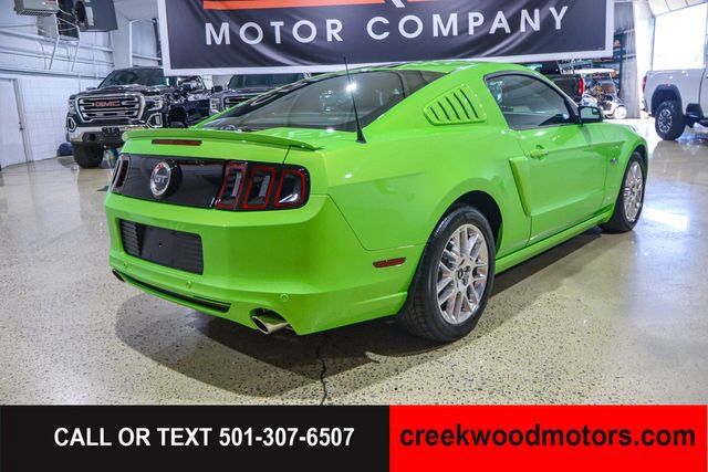 Used 2013 Ford Mustang GT Premium w/ Security Pkg RWD image 23
