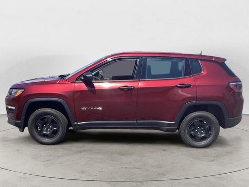Used 2021 Jeep Compass Sport AWD/4WD image 2