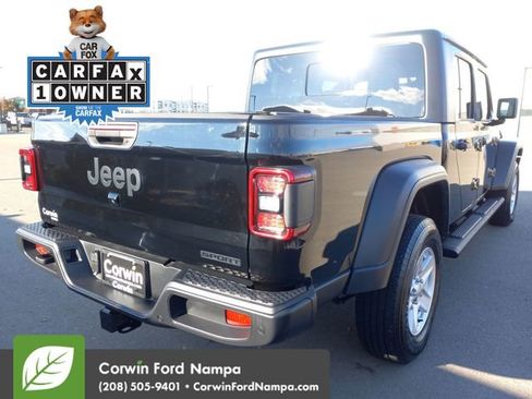 Used 2020 Jeep Gladiator Sport w/ Quick Order Package 24S image 3