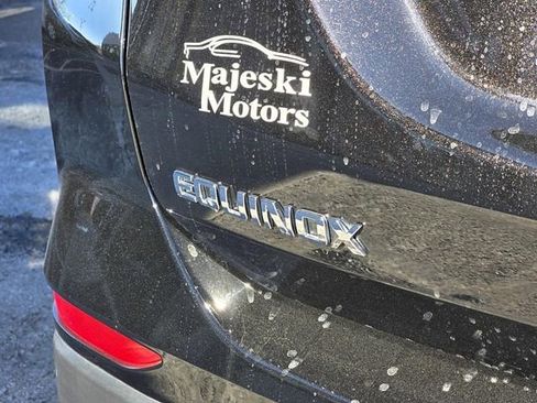 Used 2022 Chevrolet Equinox LT image 12