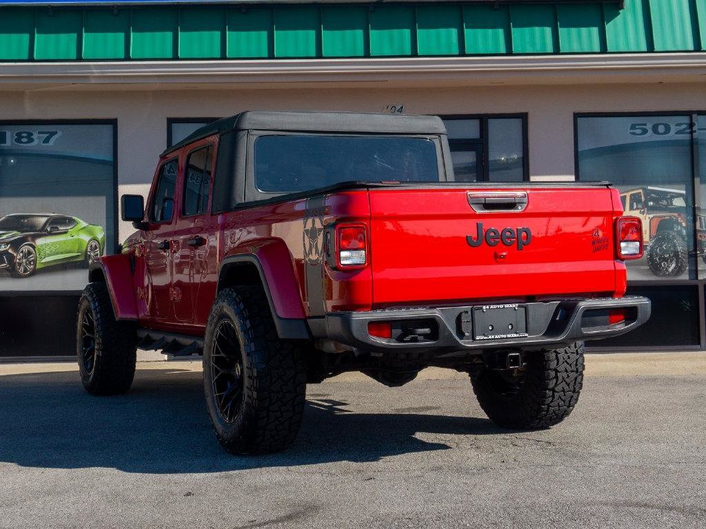Used 2023 Jeep Gladiator Sport AWD/4WD image 4