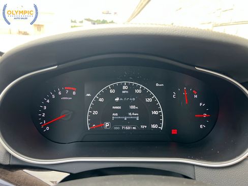 Used 2015 Kia Cadenza Premium w/ Technology Package FWD image 26