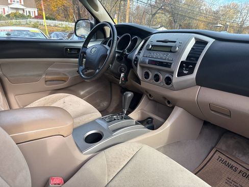 Used 2006 Toyota Tacoma 4x4 Access Cab V6 image 15